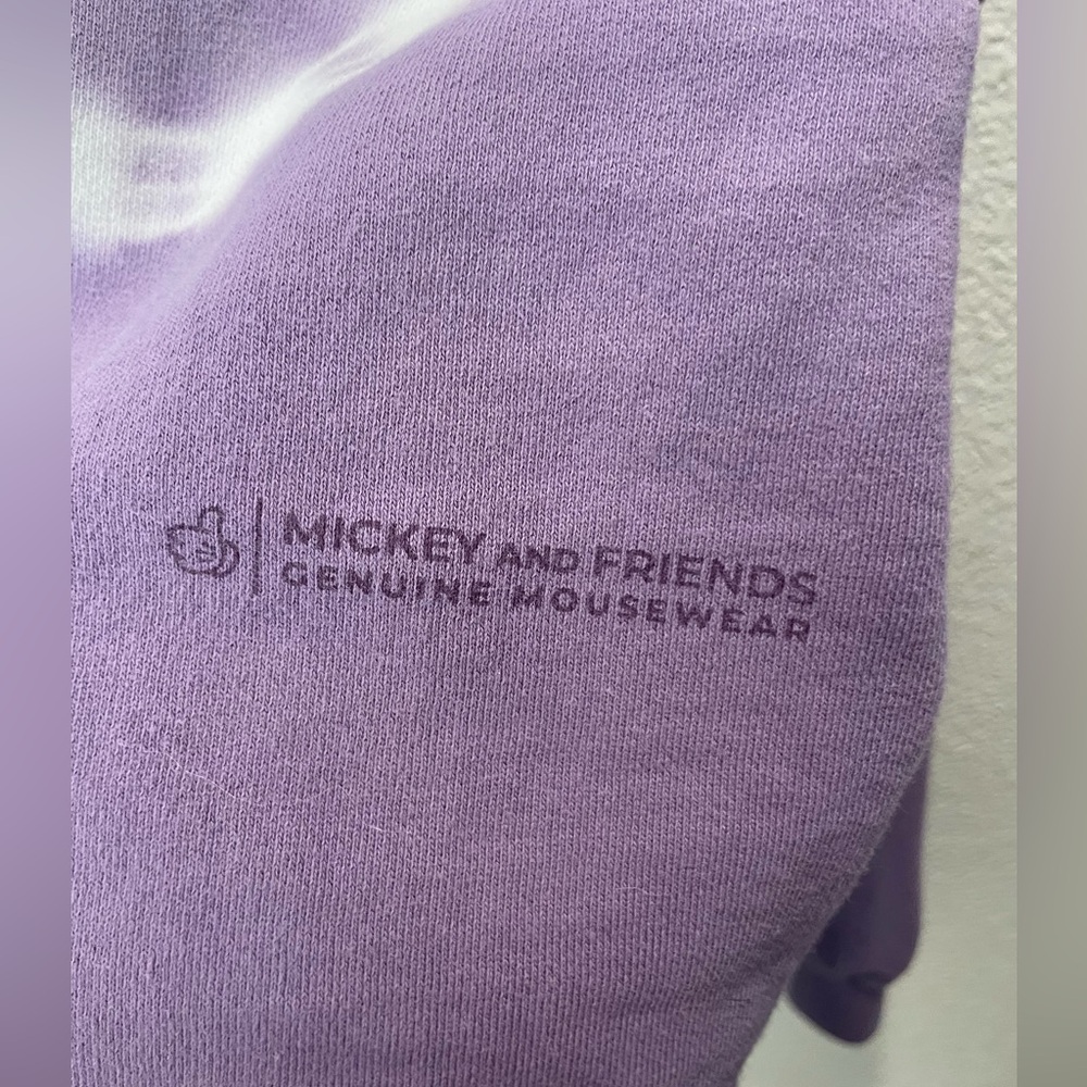 Disneyland Purple Mickey Tie-Dye Sweatshirt Size Medium - Picture 6 of 7
